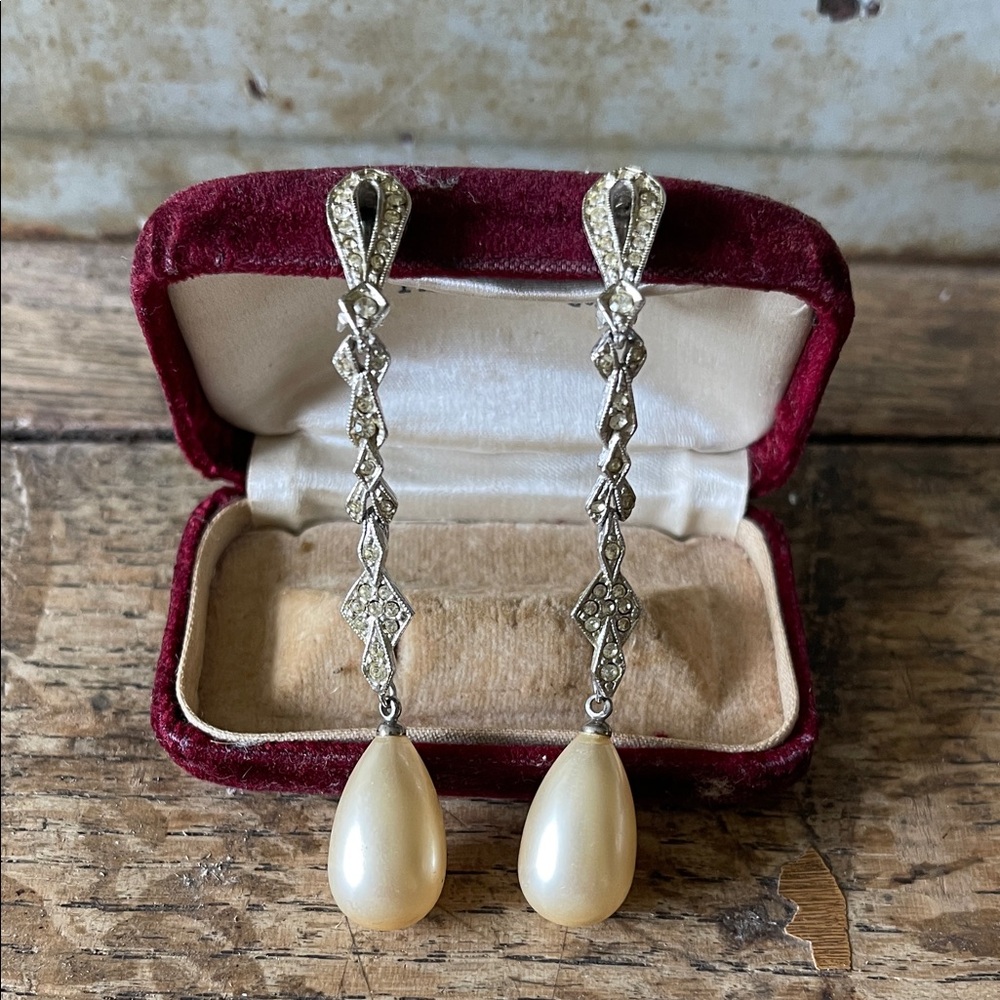 Vintage faux diamond & faux pearl wedding earrings clips~